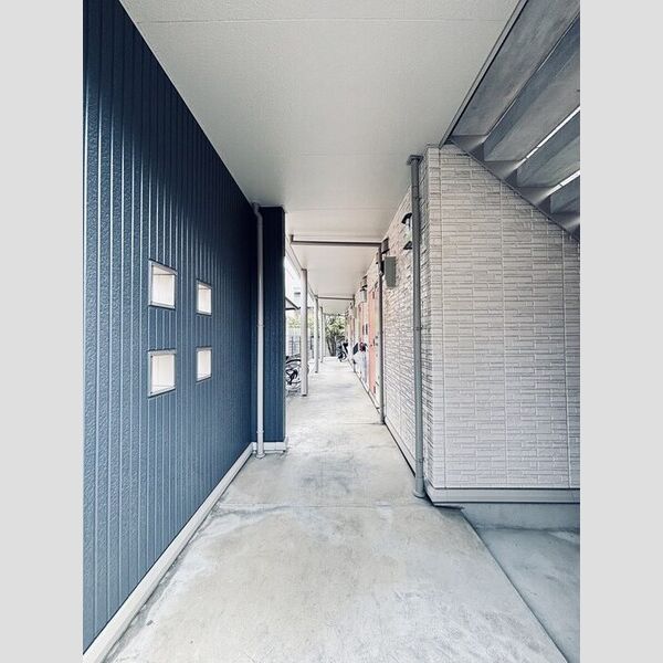 レセンテN・T エントランス