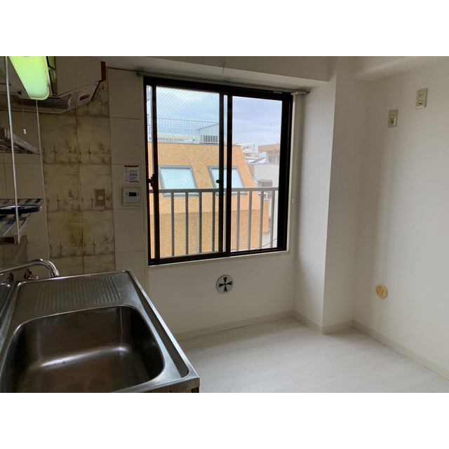 三ツ和マンション キッチン