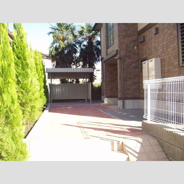 プリーマヴェール　B 駐輪場