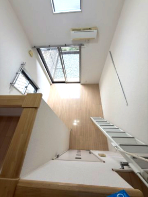 リーヴェルポート横浜PARK 内観