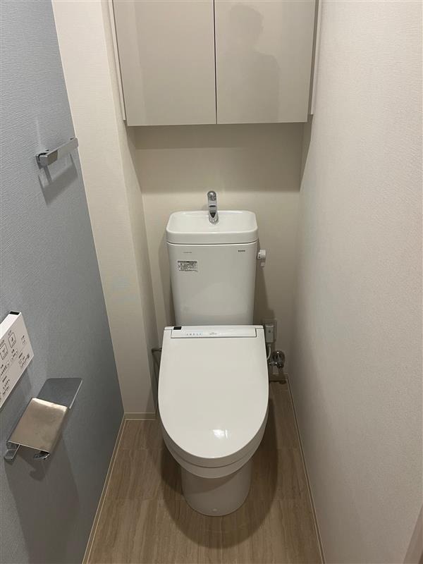 シーズンフラッツ錦糸町WEST3階 トイレ