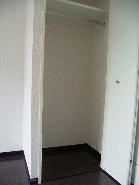 フェニックス新横濱エオール5階 同建物別部屋の参考画像