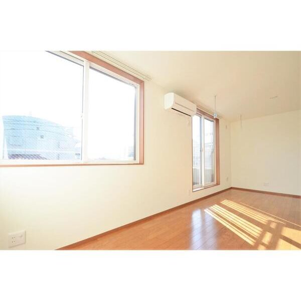 K.Vent　Vert201号室 同建物別部屋の参考画像