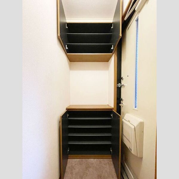 セジュール21102号室 シューズボックス