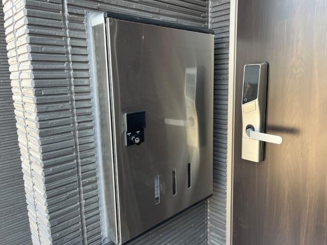ヴォーグ205号室 宅配ボックス