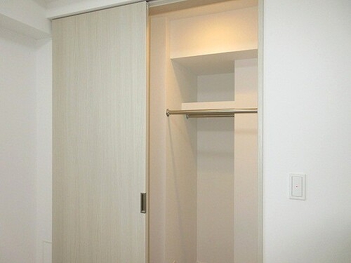 サンウッドフラッツ新宿四谷三丁目8階 洋室約4.3畳　ウォークインクロゼット