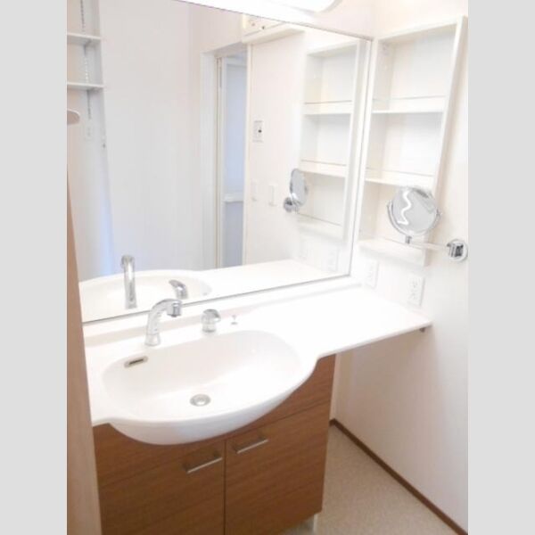 ユイマール　A101号室 洗髪洗面化粧台