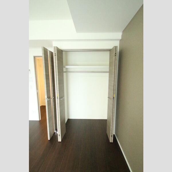 ロイジェント九段402号室 収納