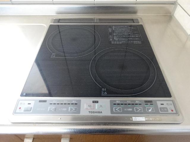 グレイスヴィラ　Ｓ．Ｔ．203号室 システムキッチン（ＩＨ）