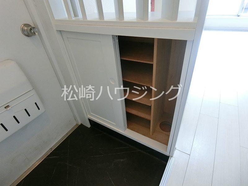 サニーコート 収納