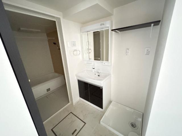 リッシュ102号室 洗面