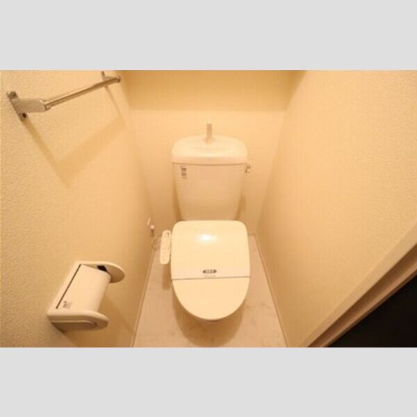 ベアーレ　B 温水洗浄暖房便座