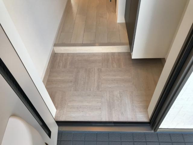 ケーズ  アバンティ101号室 玄関