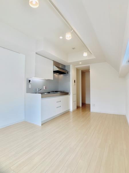 Ｂｒｉｌｌｉａ　ｉｓｔ　北沢3階 リビング