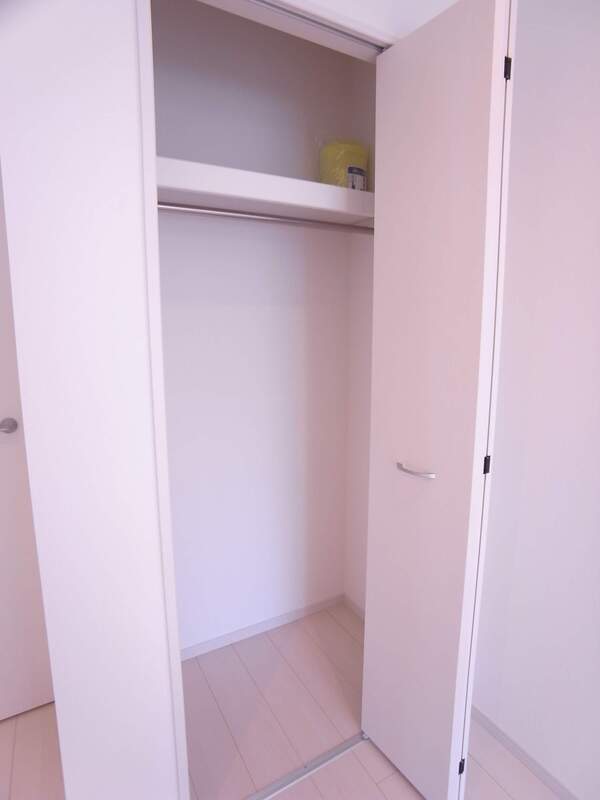 リブリ・令和2階 収納