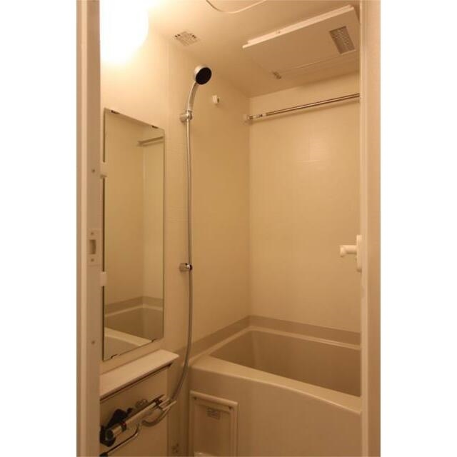 イアース横濱関内8階 同建物別部屋の参考画像