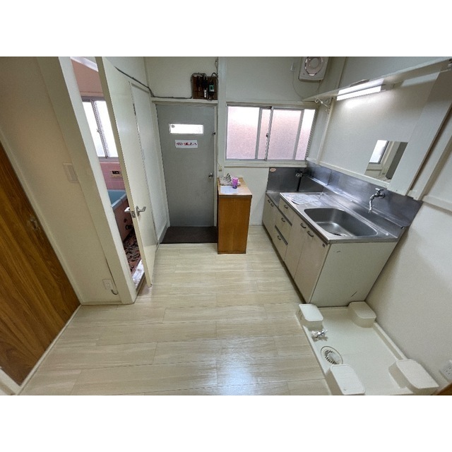 霞ヶ関マンション 内観