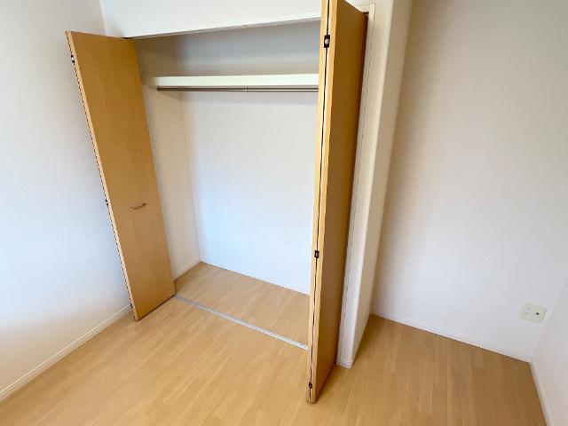 ワン・ヒル・ライブ クローゼット