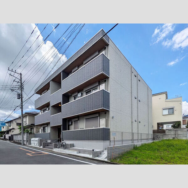 ノーブルパレス別所305号室 外観