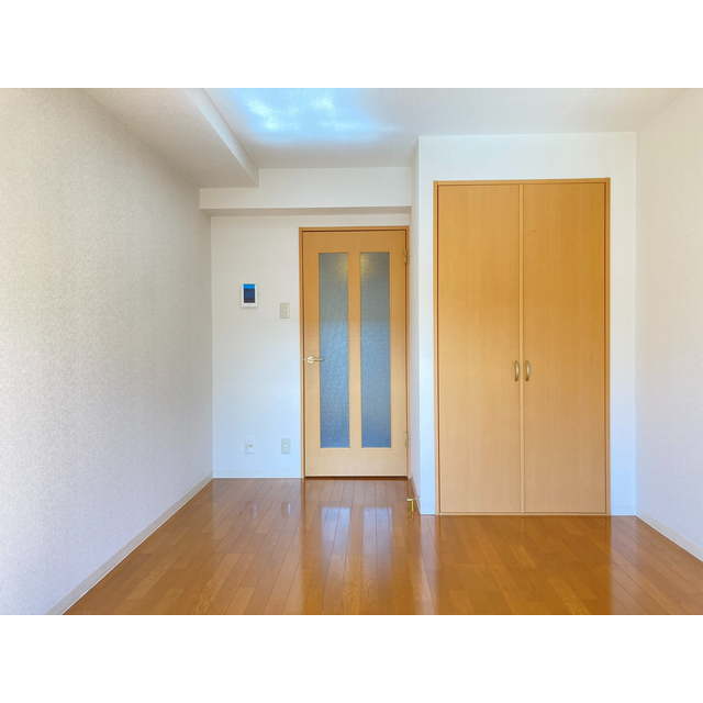 クロスピア山王 洋室