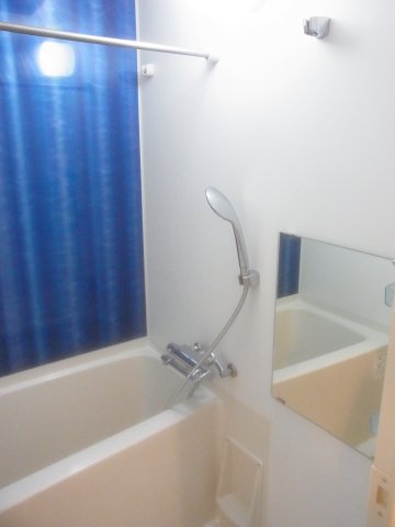 プライムアーバン久米川908号室 お風呂