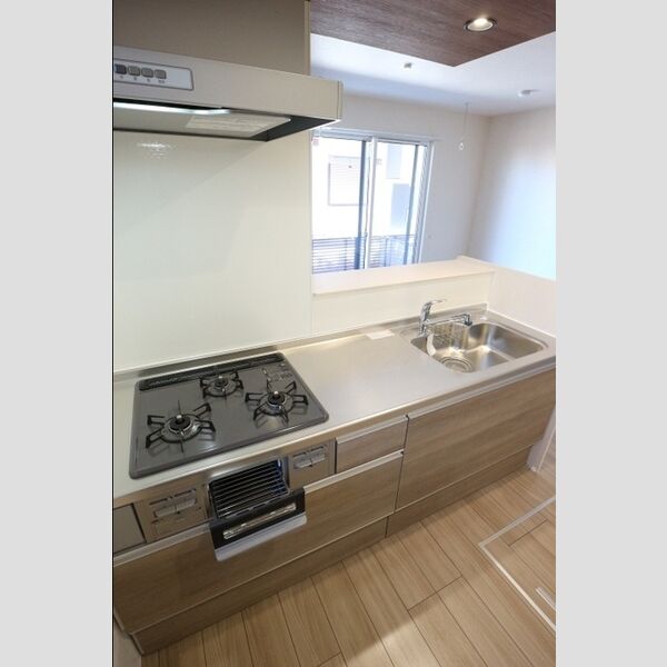 ハイピクチャー　　D棟 ガスコンロ3口　グリルも付いてます