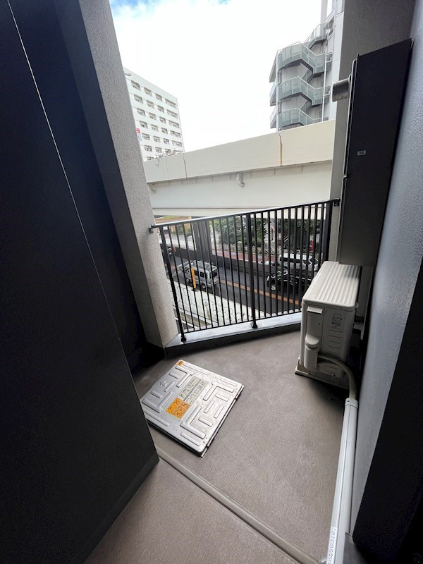 ステラメゾン三軒茶屋4階 バルコニー