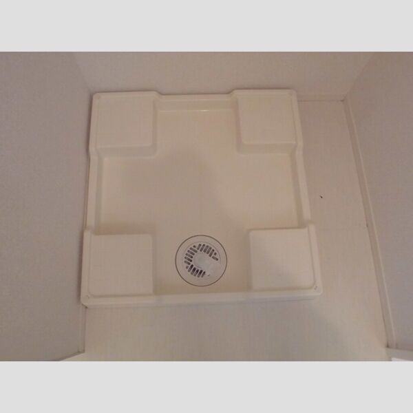 AROUSE302号室 室内洗濯機置場