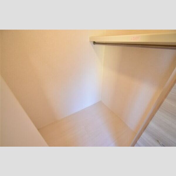 ボナール・ヴィラ ウォークインクローゼット