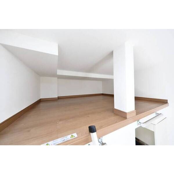 フェリスアストル 収納