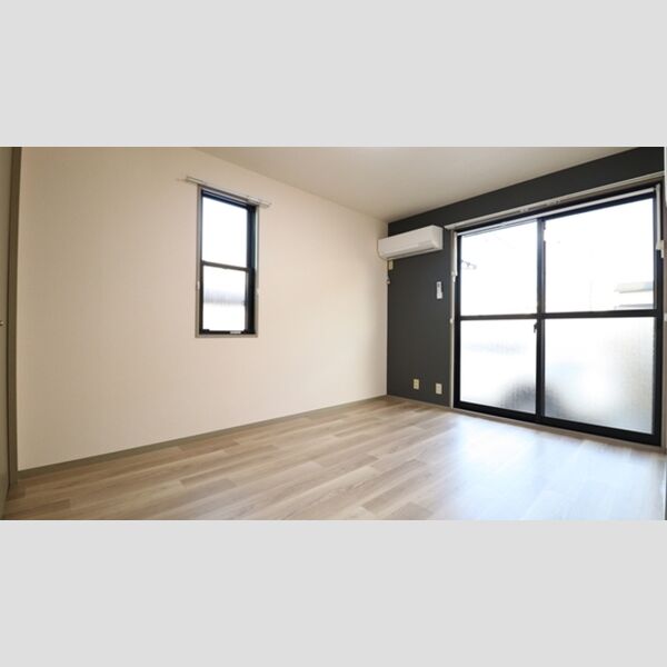 サンクス浅羽野101号室 洋室