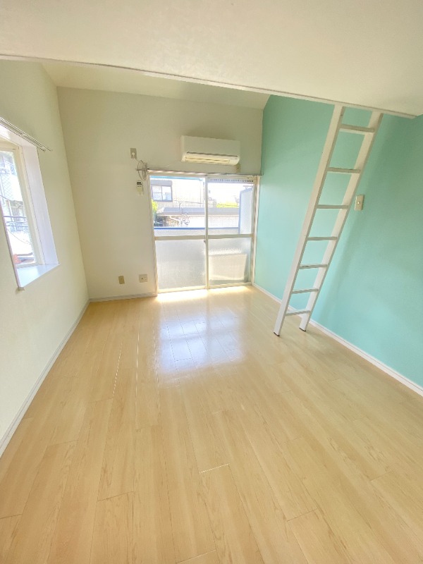 ハイライズA 内観