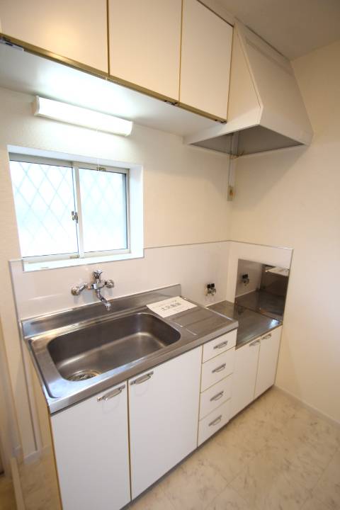 サマックス・シャローム1階 部屋その他