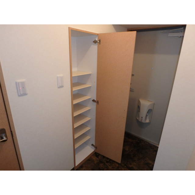 ＦＲＥＡ　Ｍ　桜台 玄関