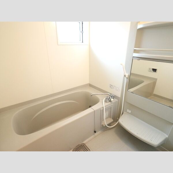 プリマベーラ303号室 バス