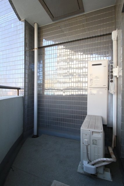 日神パレス生麦 バルコニー