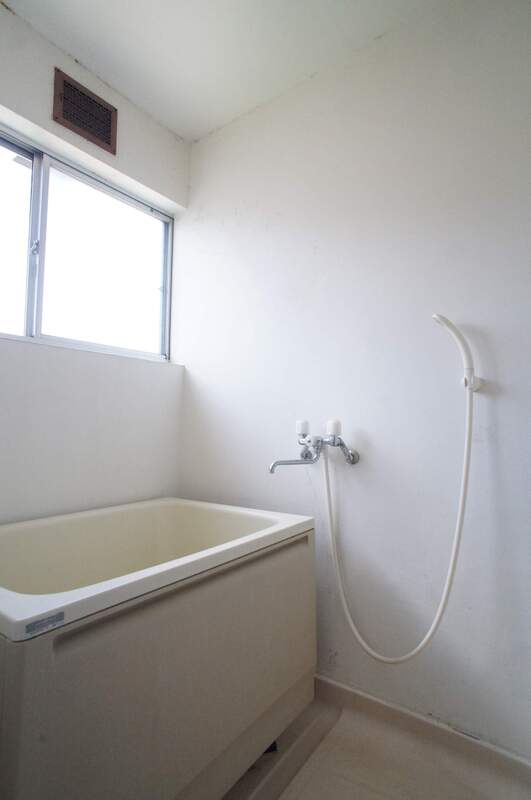 グレーエス日光 205号室の代用写真です