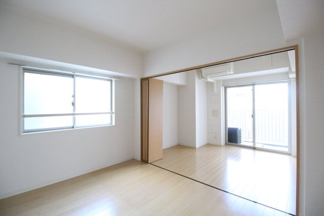 クローバーコート黒門町6階 部屋その他