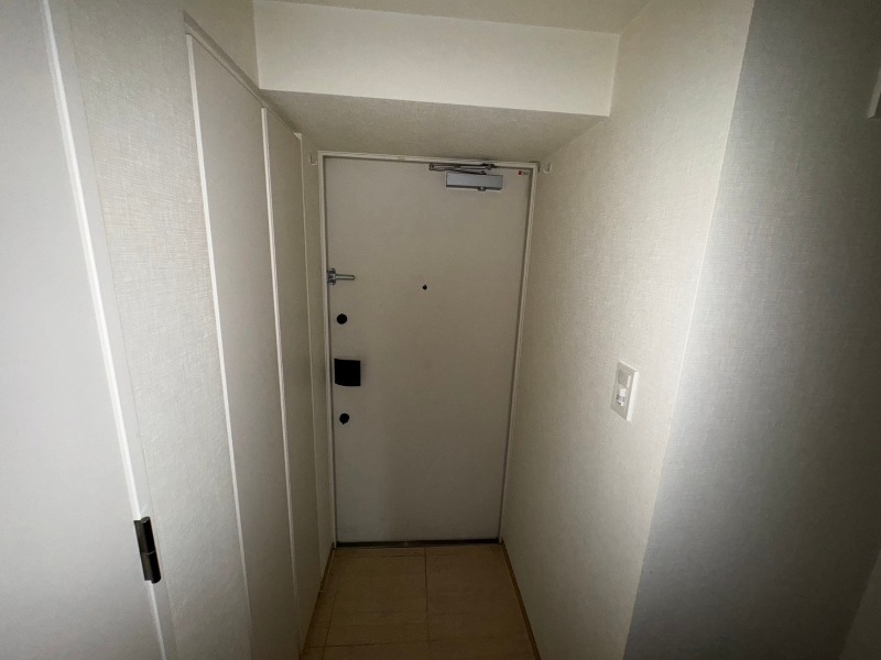 TFレジデンス川崎殿町WEST5階 玄関