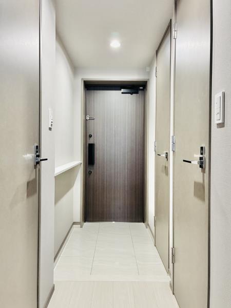コンポジット早稲田鶴巻町4階 玄関