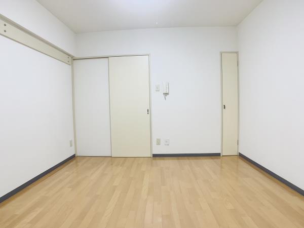 ラ・フラッツ リビング