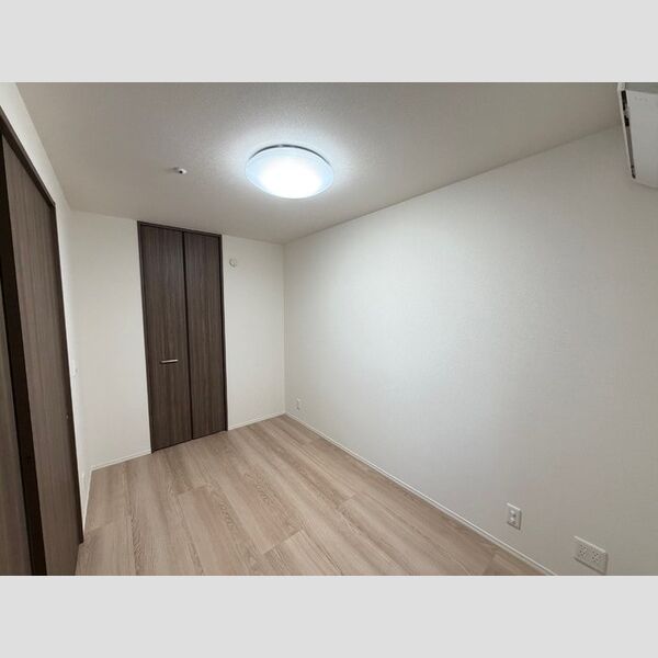 アンスリウム湘南台201号室 洋室