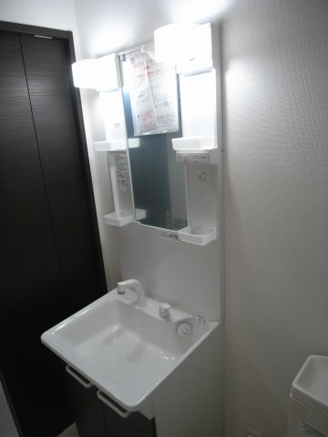ベイルーム生麦201号室 洗面