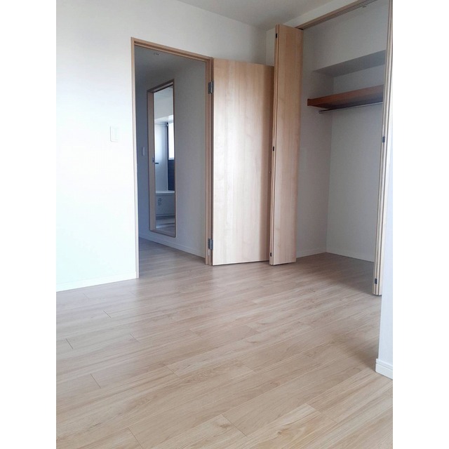 オーパスホームズ白山1103号室 内観