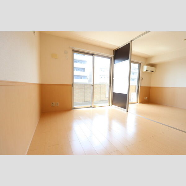 サニー　プレイス301号室 洋室