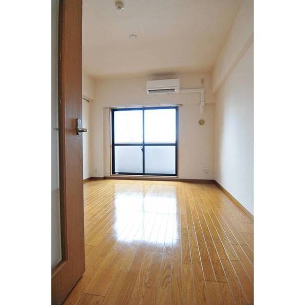 メゾン・ド・ヴィレ渋谷 リビング