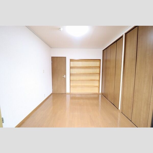 ファインステージ鴻巣105号室 南側洋室6帖