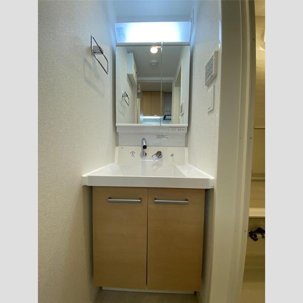 MAXIV西横浜DUE103号室 トイレ