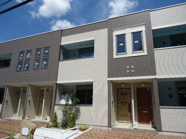 パルティール 外観写真（昼）