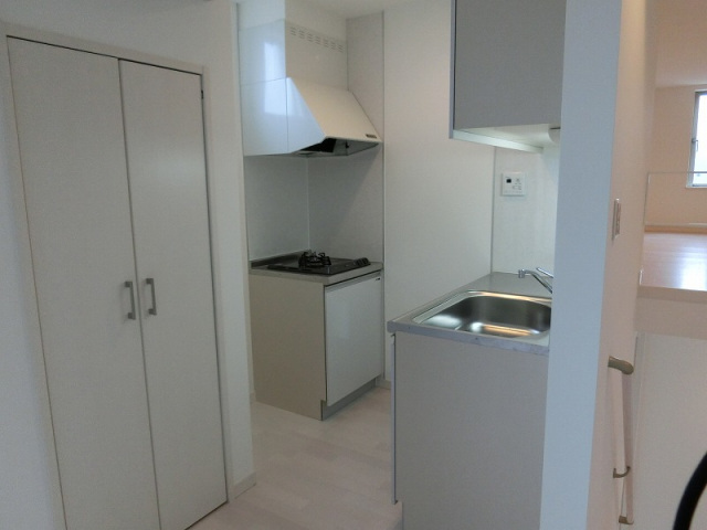 ＣＢ千葉ルティア1階 部屋その他